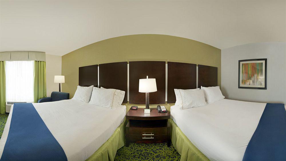 Express And Stroudsburg-poconos By Ihg Resort 3*