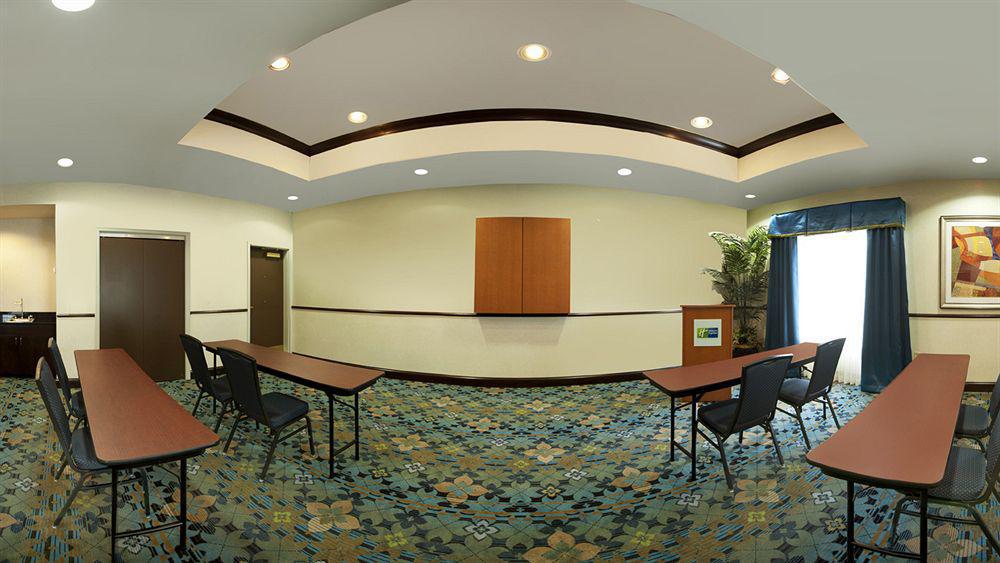 Express And Stroudsburg-poconos By Ihg Stroudsburg