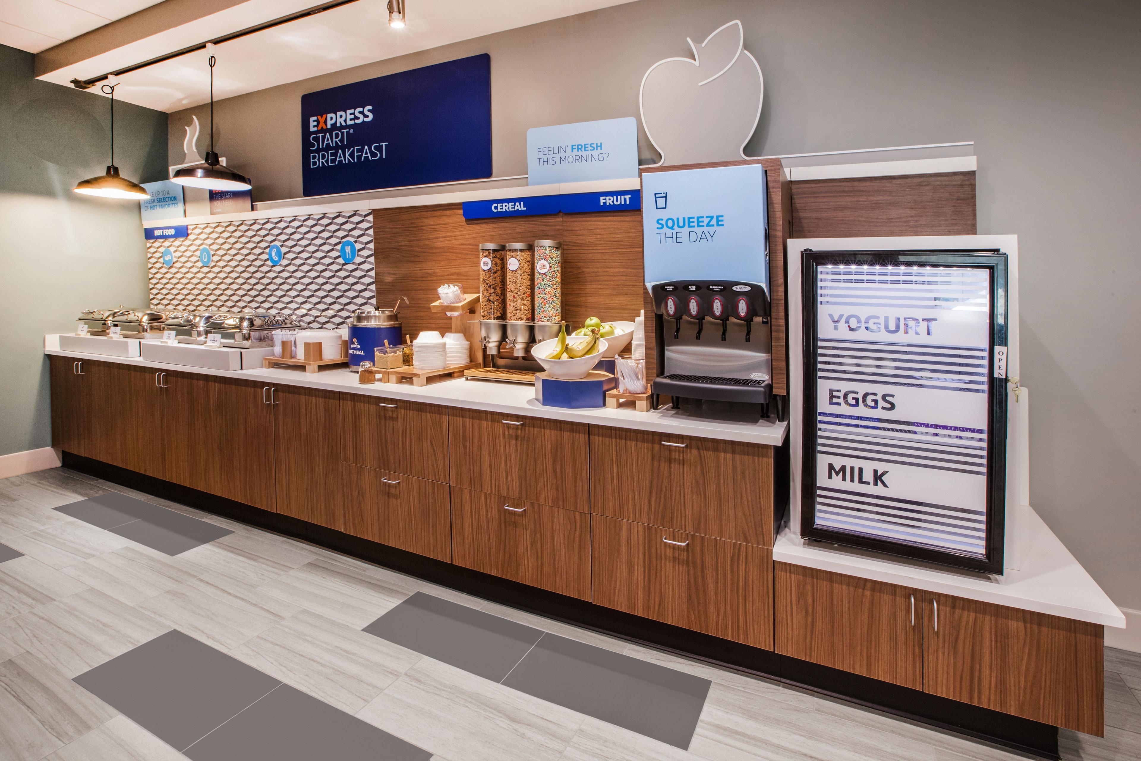 Express And Stroudsburg-poconos By Ihg Stroudsburg