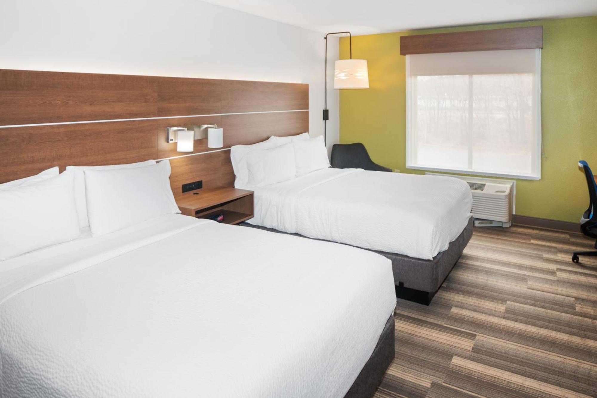 Resort Express And Stroudsburg-poconos By Ihg