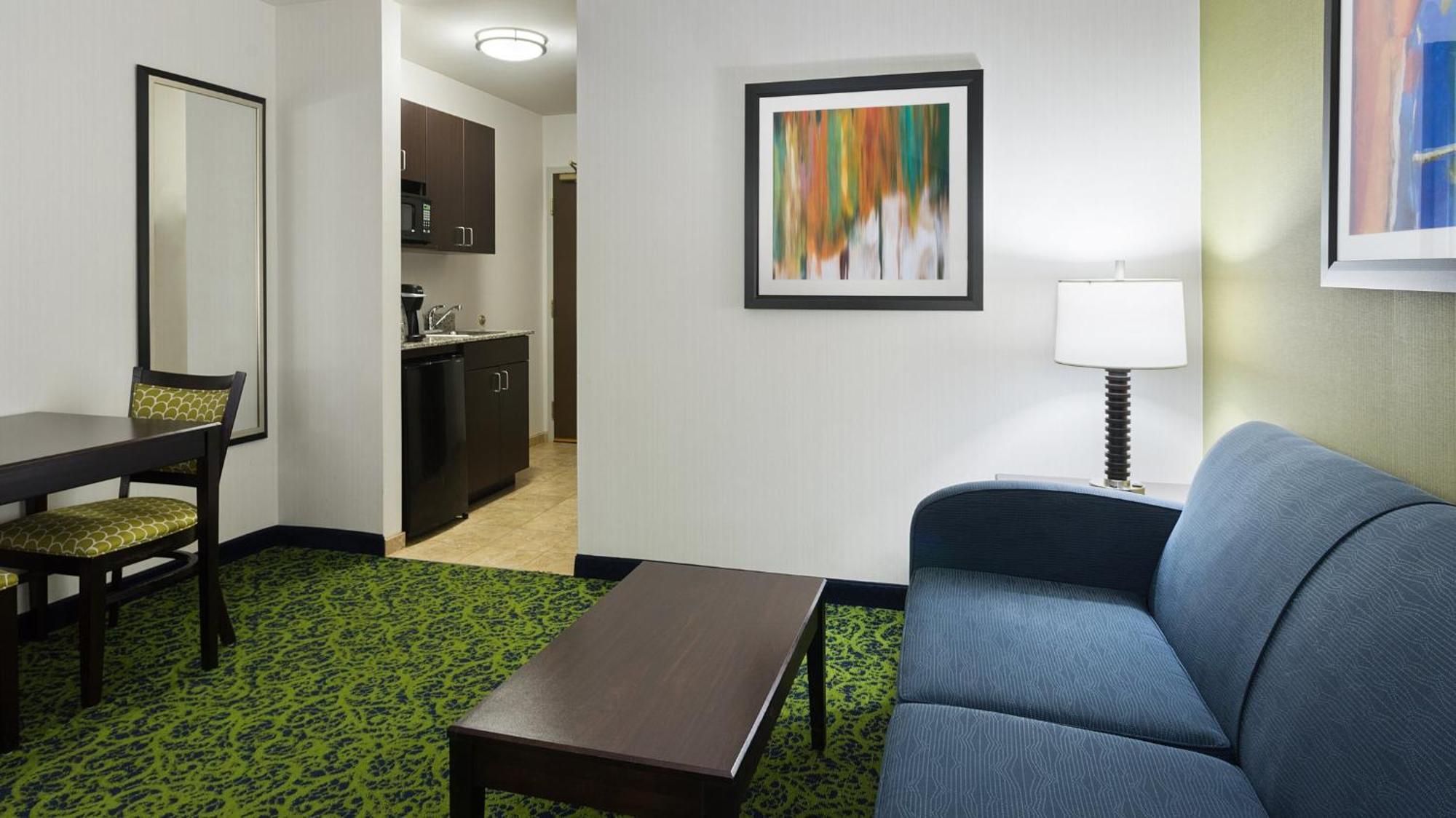 Resort Express And Stroudsburg-poconos By Ihg
