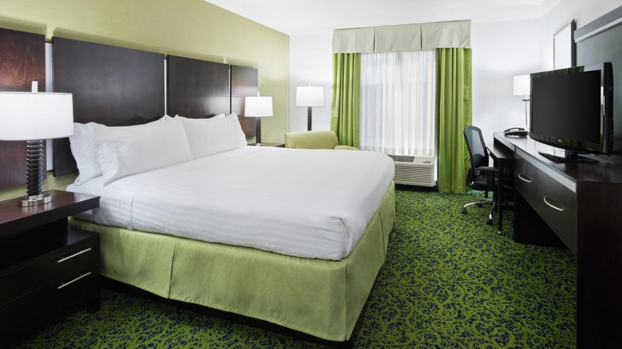 Express And Stroudsburg-poconos By Ihg Resort 3*