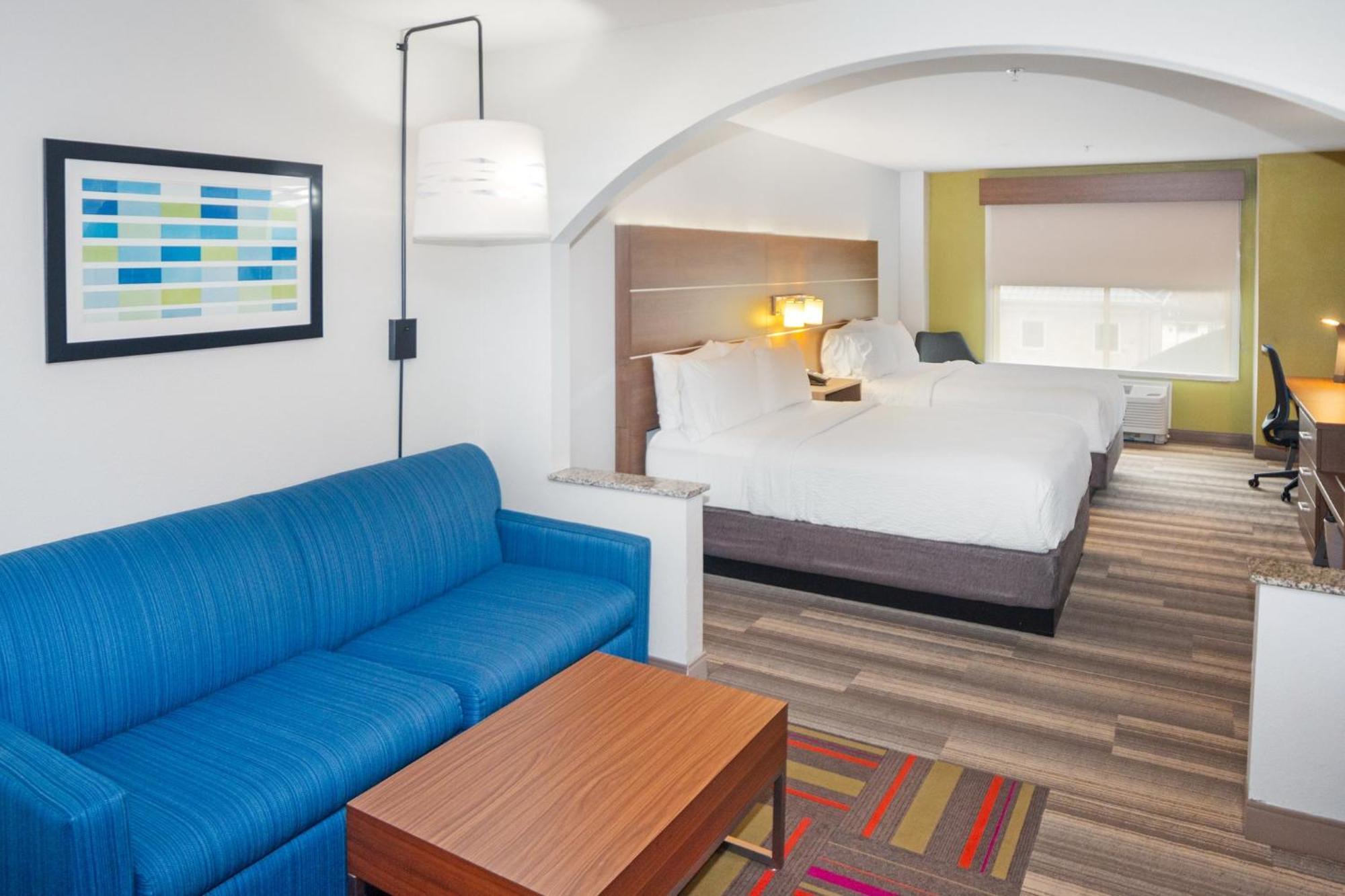 Express And Stroudsburg-poconos By Ihg